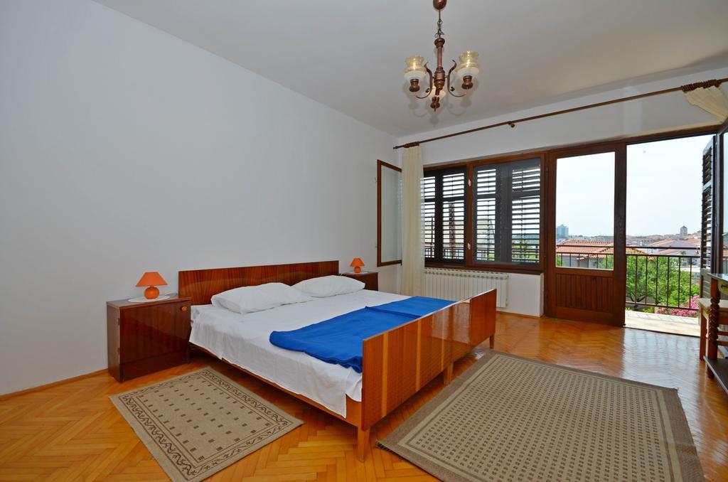 Apartments Marija Near Center Водице Экстерьер фото