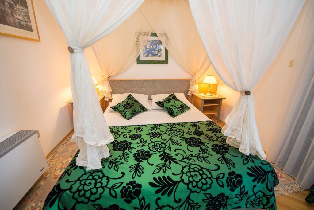Apartments Marija Near Center Водице Экстерьер фото