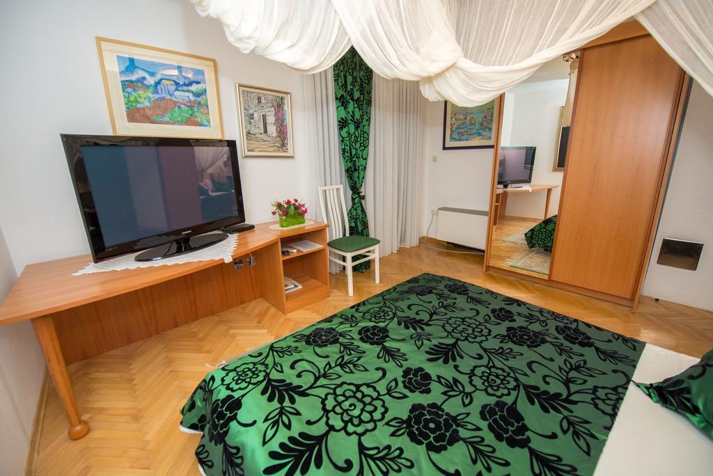 Apartments Marija Near Center Водице Экстерьер фото