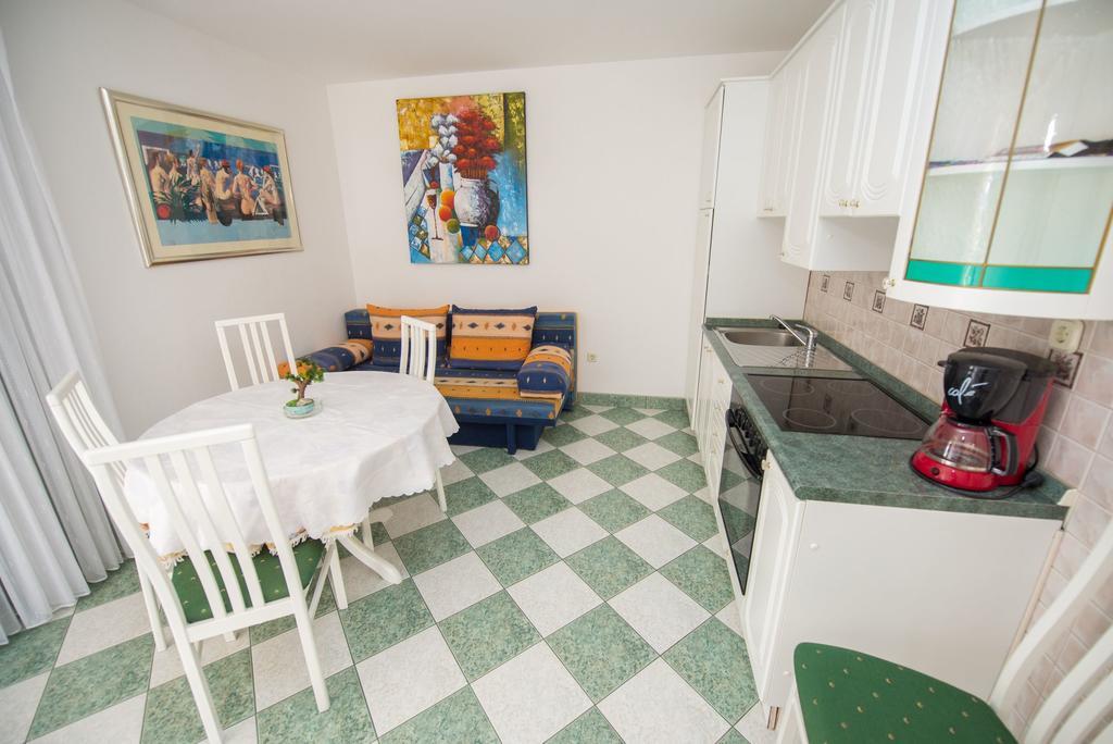 Apartments Marija Near Center Водице Экстерьер фото