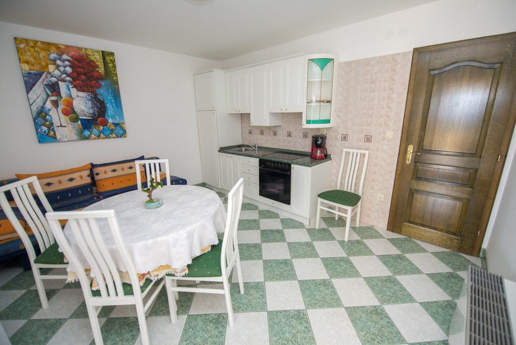 Apartments Marija Near Center Водице Экстерьер фото