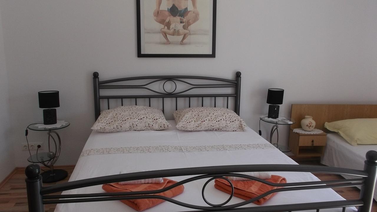 Apartments Marija Near Center Водице Номер фото