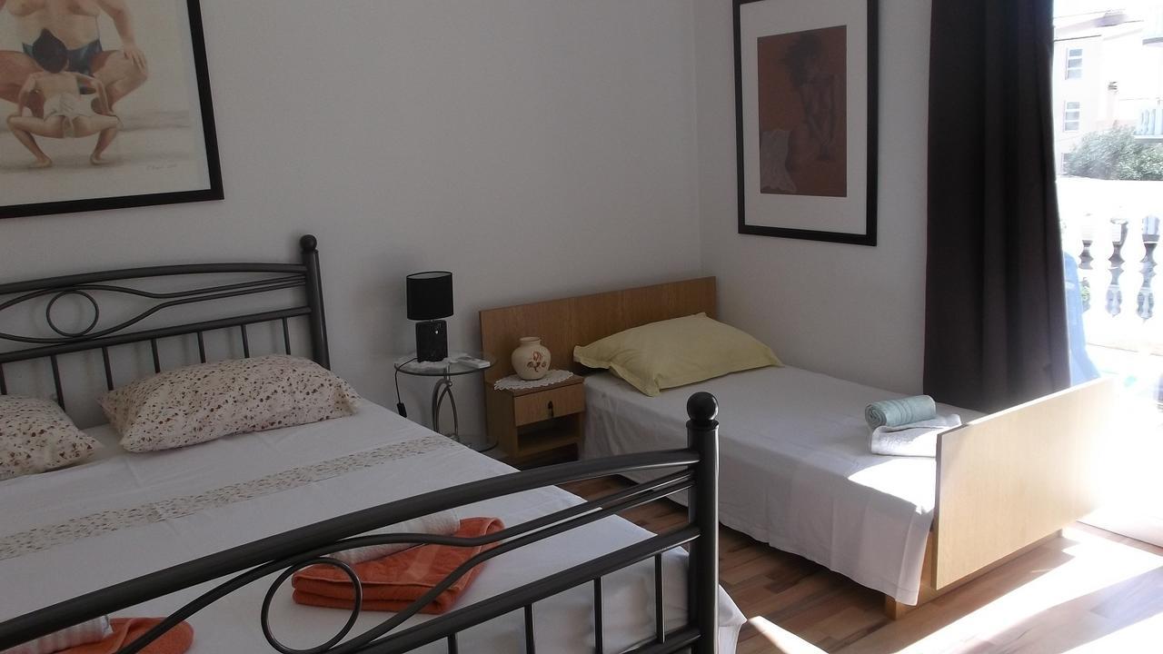 Apartments Marija Near Center Водице Номер фото