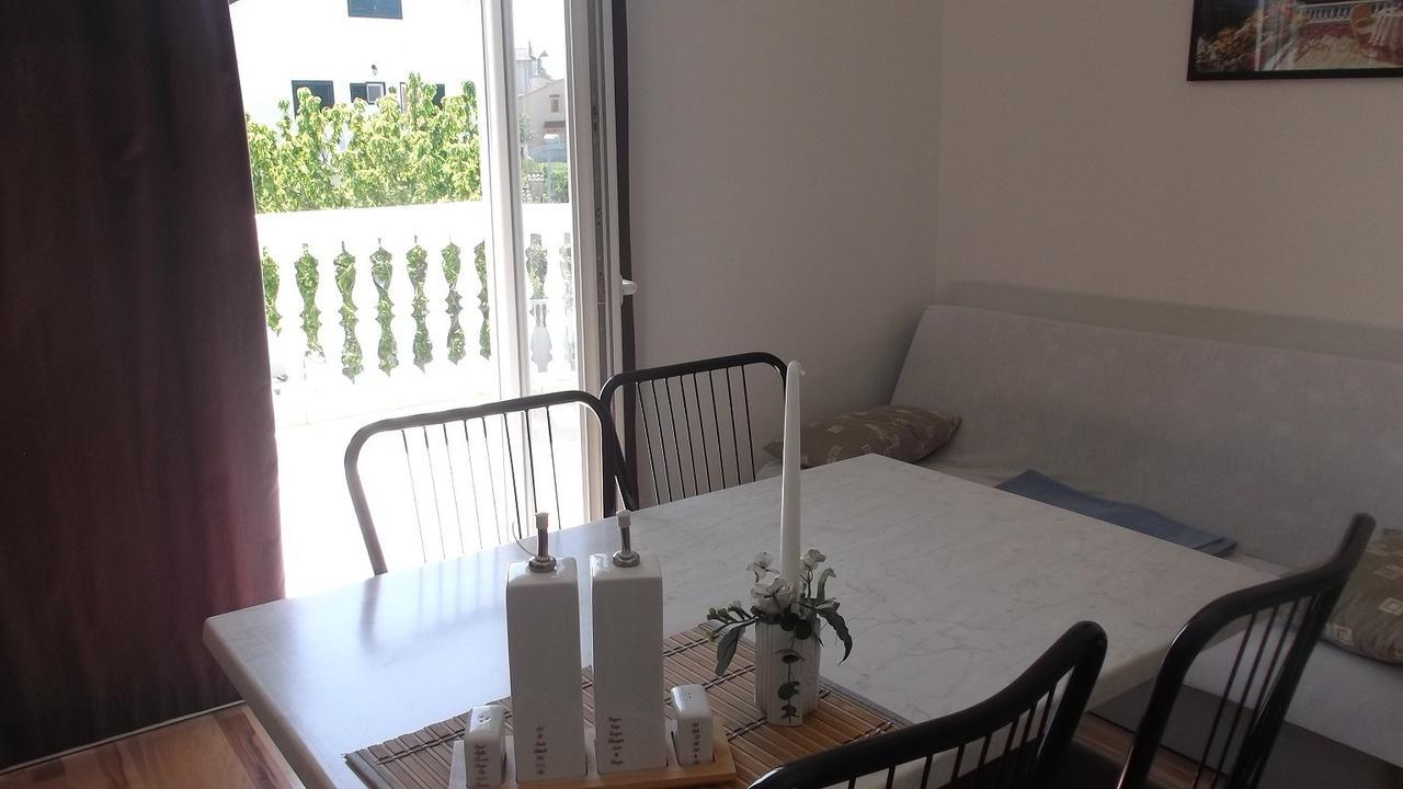Apartments Marija Near Center Водице Номер фото