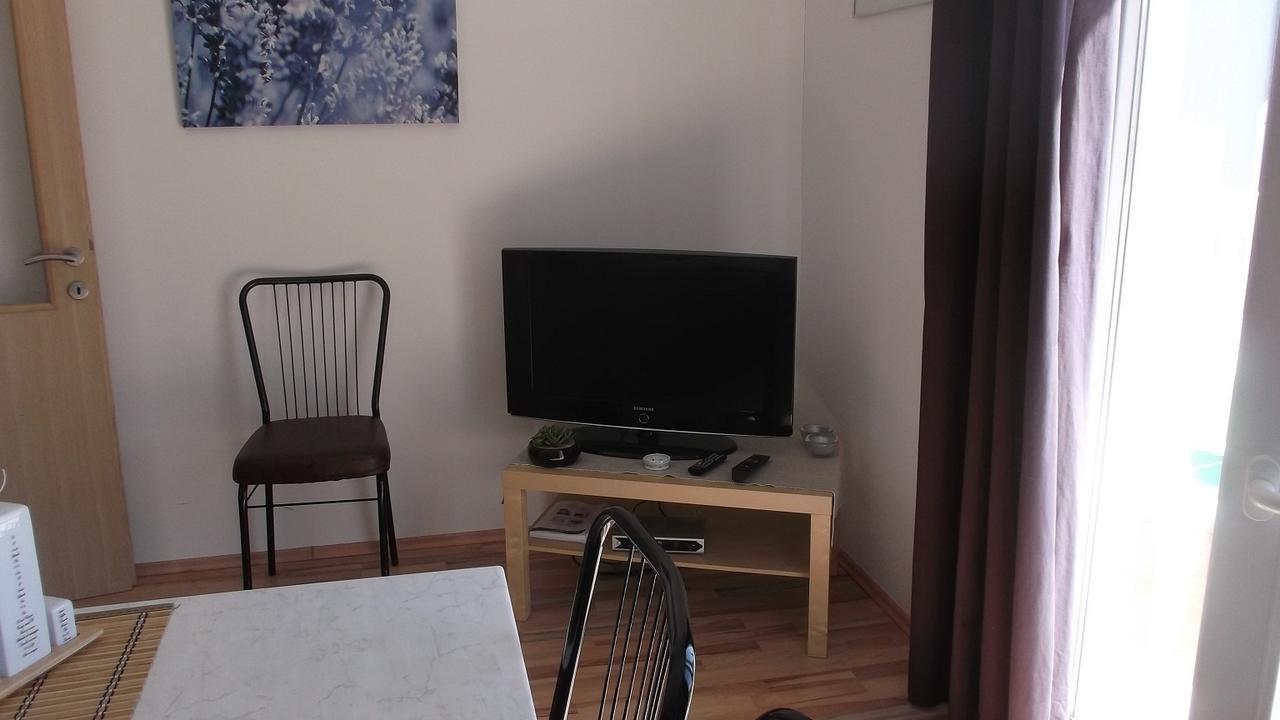 Apartments Marija Near Center Водице Номер фото